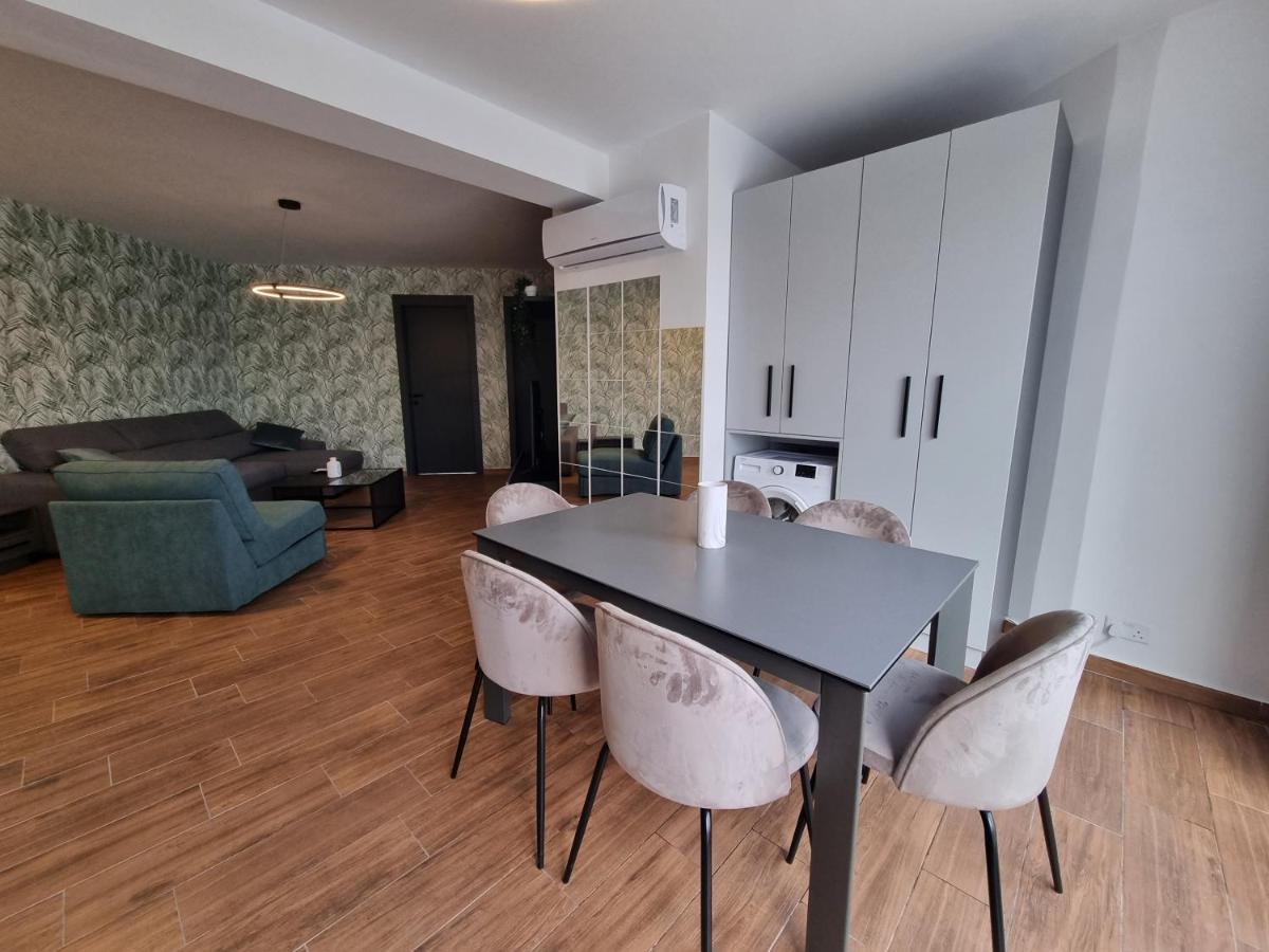 Korzo Suites Msida Luxury Penthouse With Pool Exterior photo